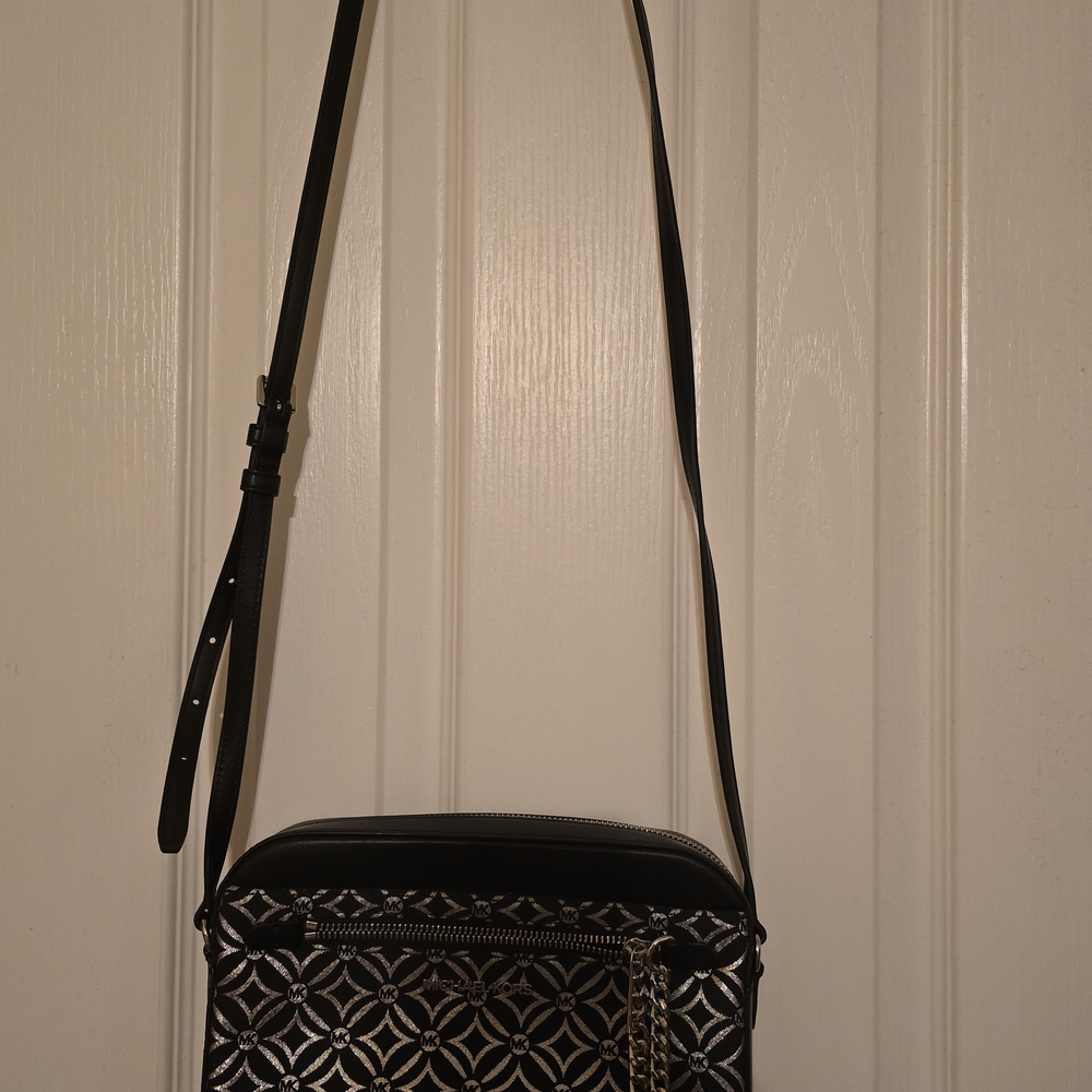 Michael Kors Black & Silver Patterned Wristlet - Picture 2 of 6
